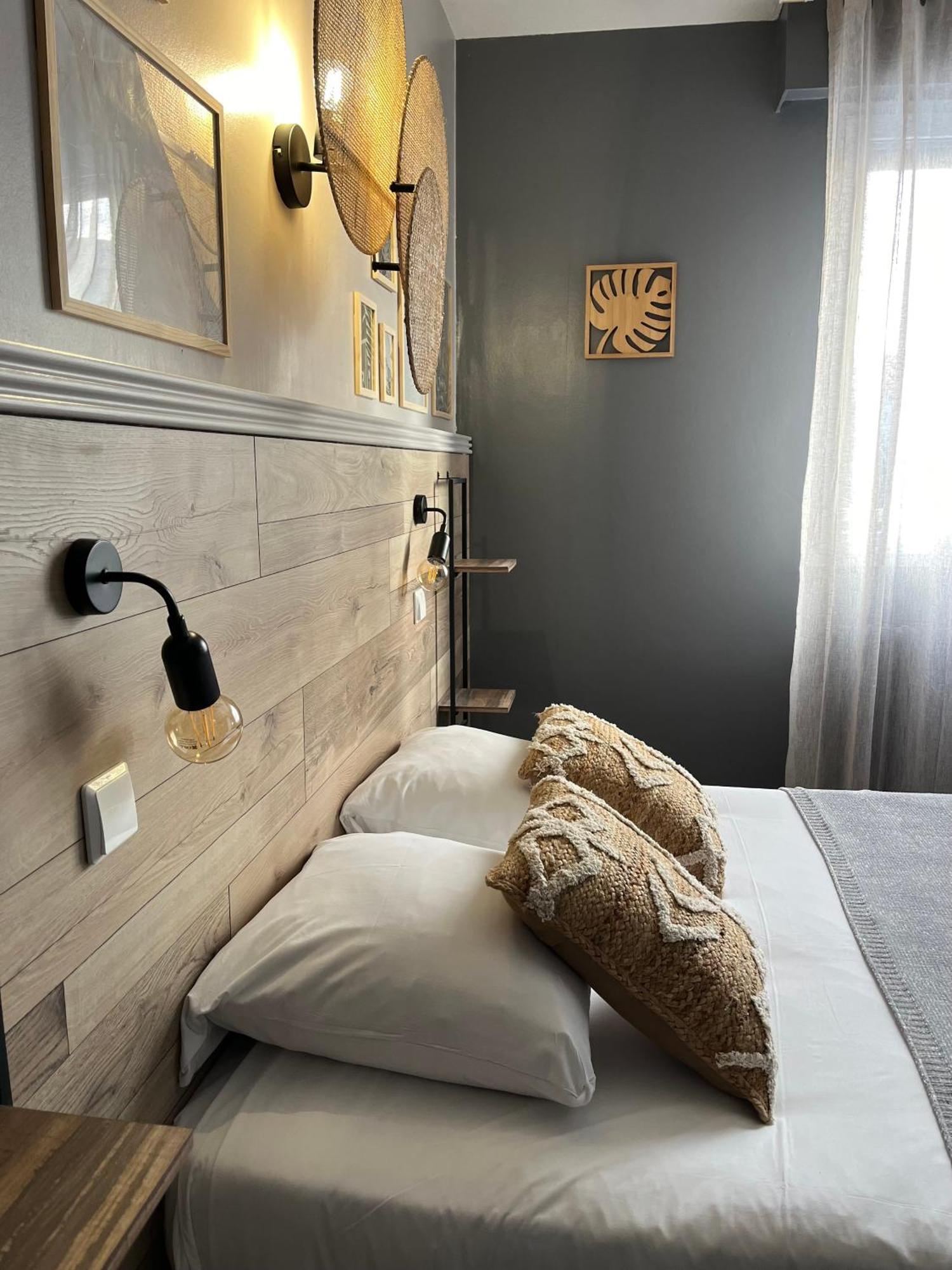 Acadie Saint Victor - Hotel Restaurant - Face Mer - Chatelaillon Plage Екстериор снимка