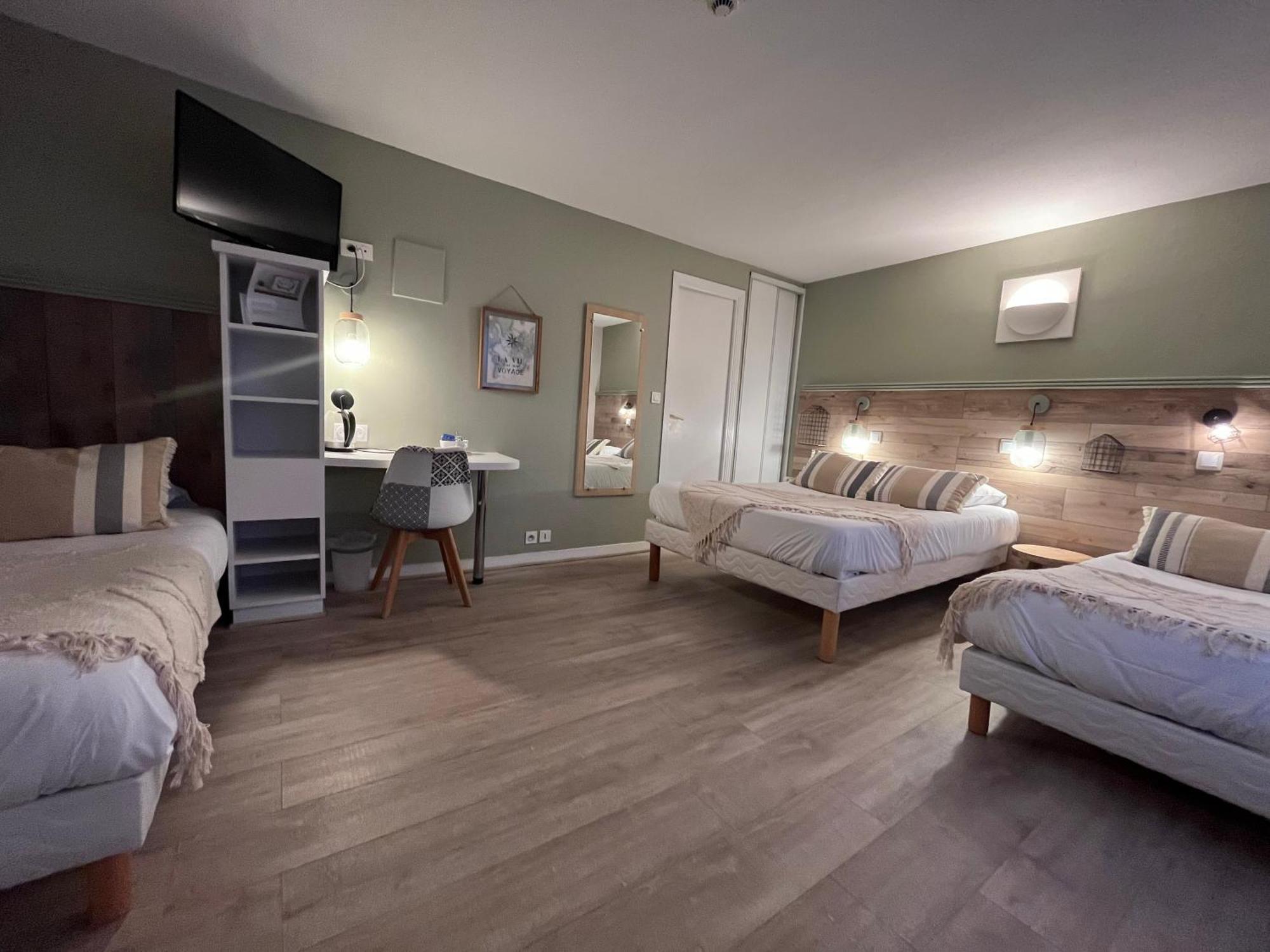 Acadie Saint Victor - Hotel Restaurant - Face Mer - Chatelaillon Plage Екстериор снимка