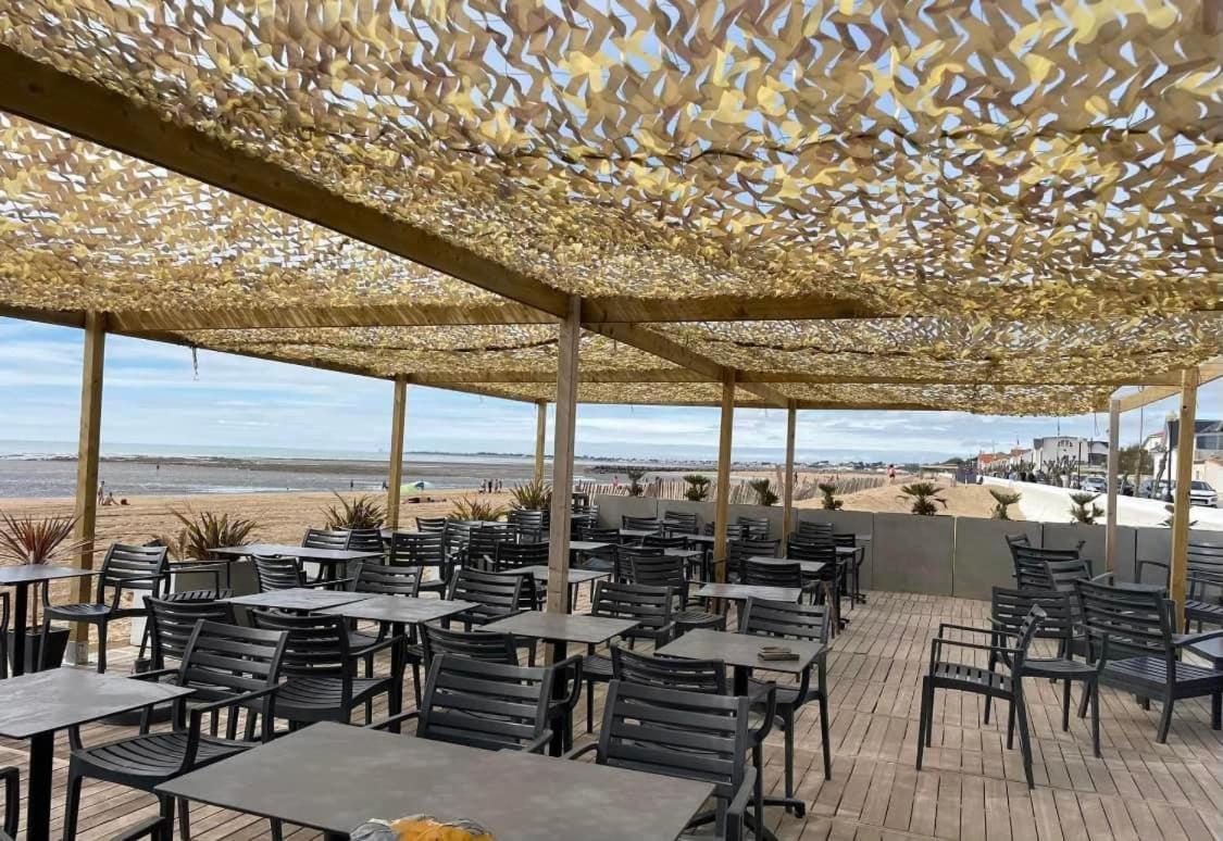 Acadie Saint Victor - Hotel Restaurant - Face Mer - Chatelaillon Plage Екстериор снимка