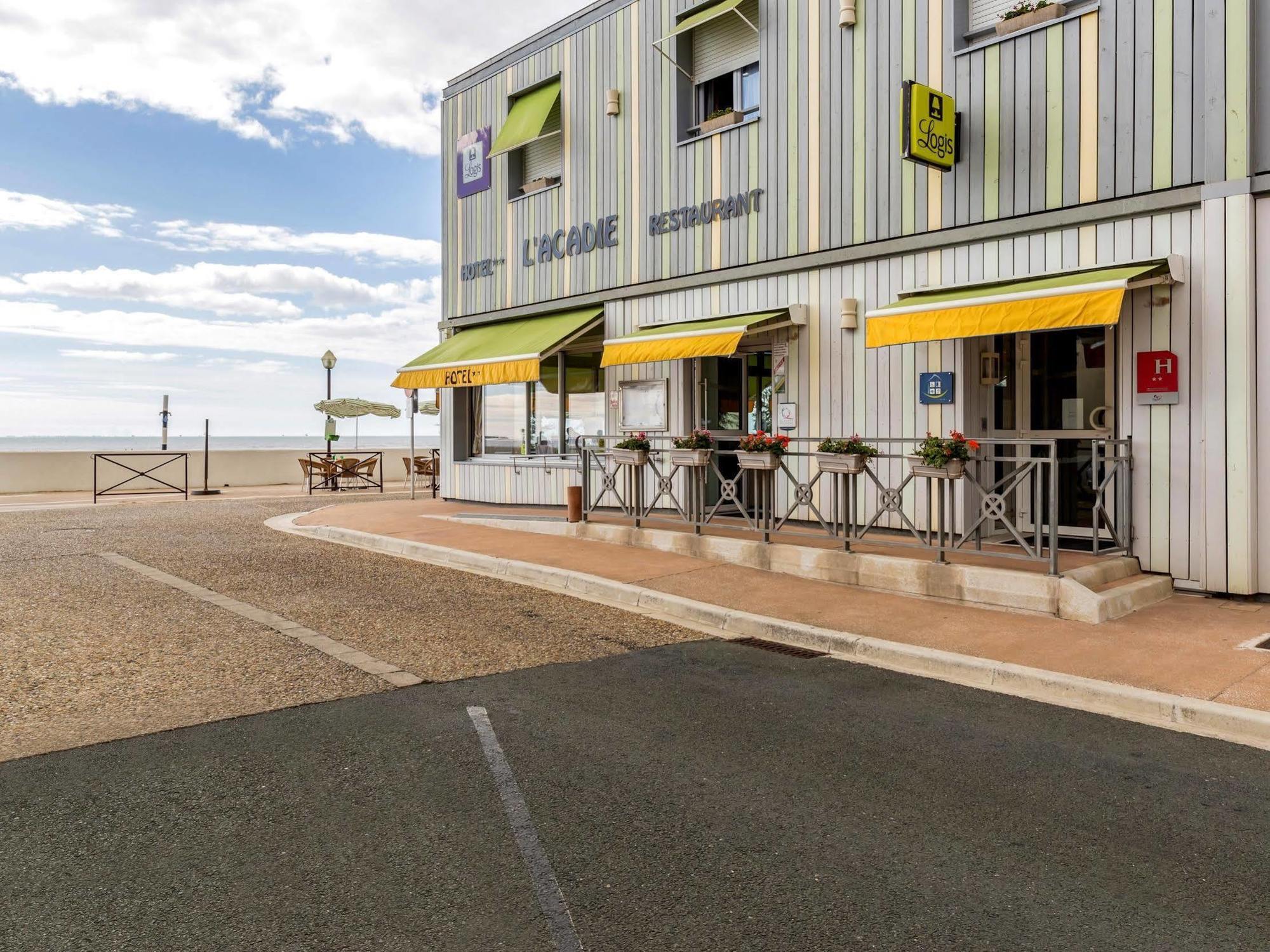 Acadie Saint Victor - Hotel Restaurant - Face Mer - Chatelaillon Plage Екстериор снимка